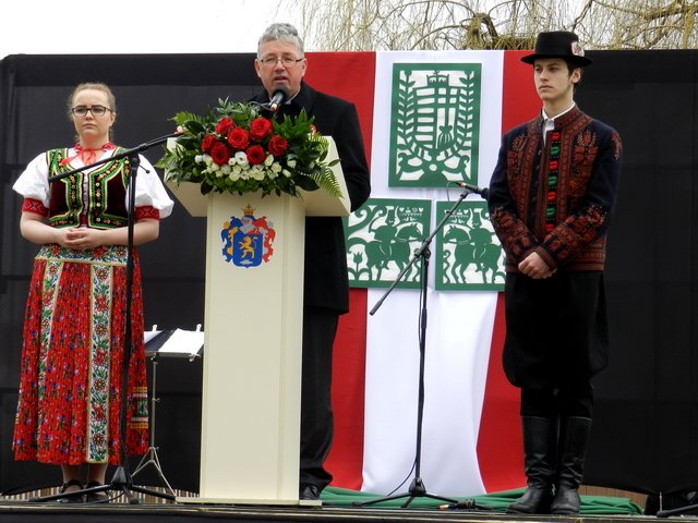 A haza minden előtt 08